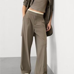 Athleta Pinnacle High Rise Trouser - Color: Mineral